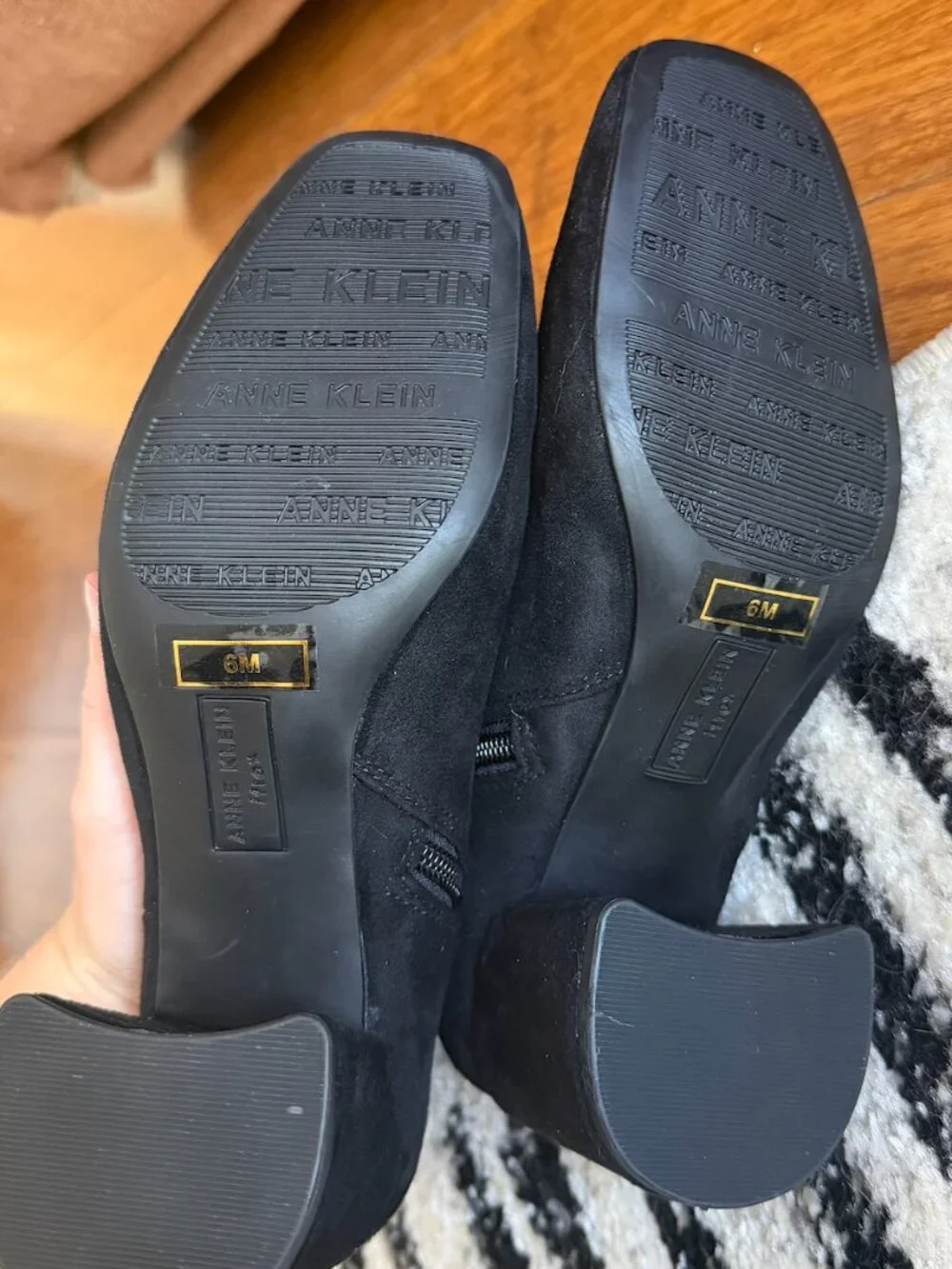 NWOT Anne Klein Lacey Boot - Picture 3 of 4